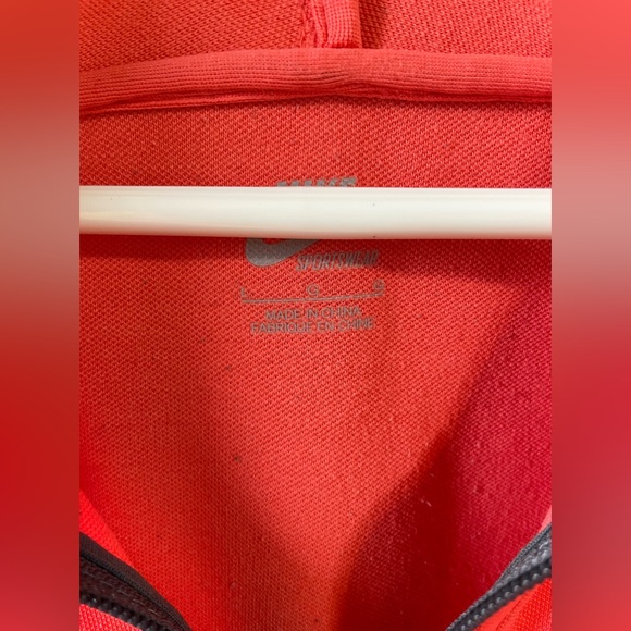 Youth Nike jacket. Size large. Pink/grey/black - Picture 3 of 3